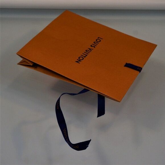 Authentic Louis Vuitton Envelope Bag Scarf Neck Tie Packing Paper Bag 8.5 x 7.25 - Picture 3 of 7